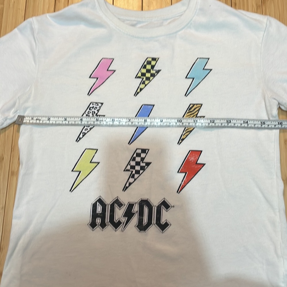 Girls Graphic Tee Shirt - Picture 2 of 5
